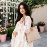 Beige Canvas Top-Handle Bucket Bag - Image 2